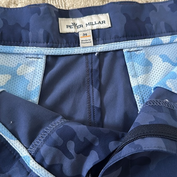 Peter Millar performance blue camo shorts - 34 worn once! - Picture 3 of 7